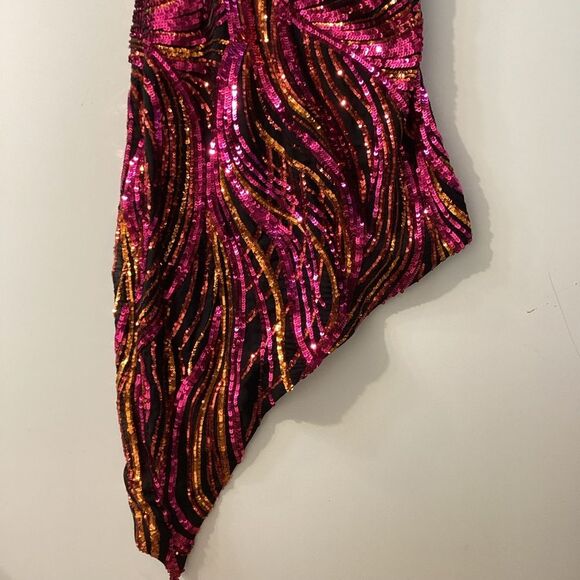 Halpern Sequined One Shoulder Tulle  Mini dress - Picture 11 of 16